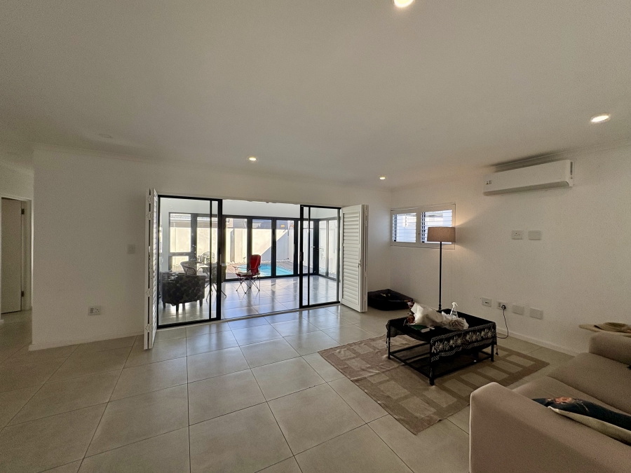 3 Bedroom Property for Sale in Sandown Western Cape